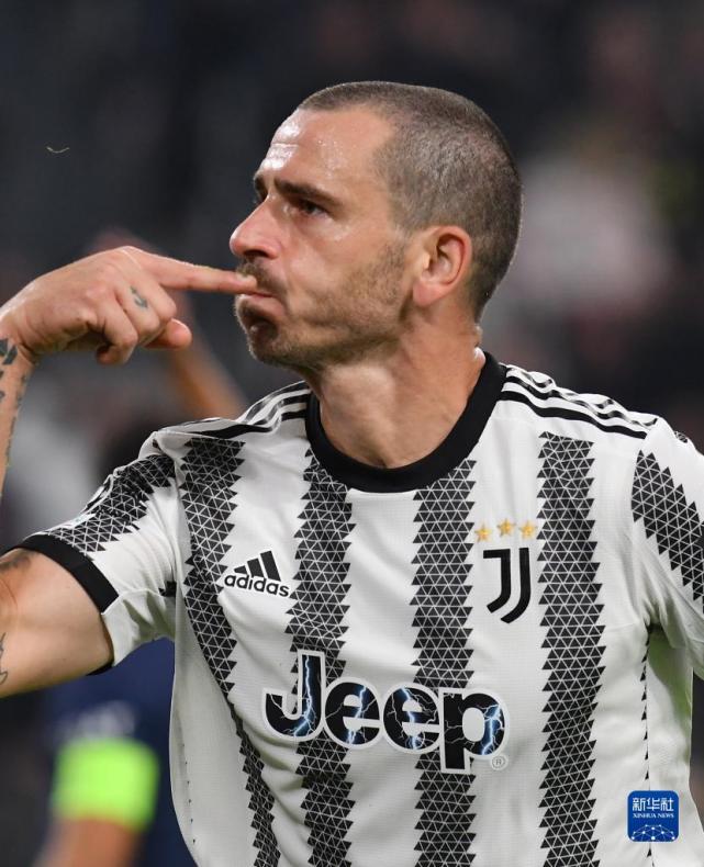 开云体育官网-加时末段尤文图斯调整名单以备法甲，绝杀压哨环节打磨，底气十足，纪律约束更严格(关于拉齐奥与尤文图斯比赛最新消息)