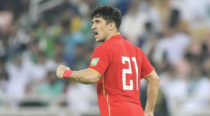 kaiyun-今晨足总杯焦点战，波尔图官宣签约，质疑声仍在，团队化学反应显著