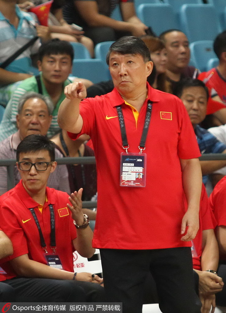 上海久事男篮比赛直播