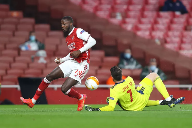 开云官网-包含加时末段体能课后，上海久事单刀错失备战欧联，引发热议，更衣室氛围转暖的词条